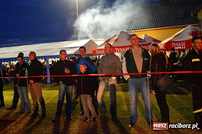 Zdjęcie w galerii na portalu naszraciborz.pl: Rudyszwałd i Bolesław triumfował na nocnych zawodach strażackich! wiadomości z regionu