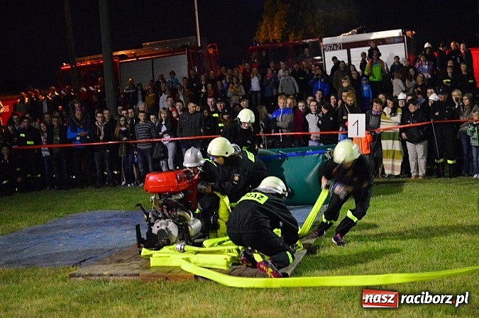 Zdjęcie w galerii na portalu naszraciborz.pl: Rudyszwałd i Bolesław triumfował na nocnych zawodach strażackich! wiadomości z regionu
