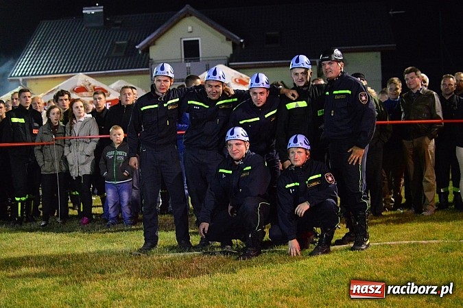Zdjęcie w galerii na portalu naszraciborz.pl: Rudyszwałd i Bolesław triumfował na nocnych zawodach strażackich! wiadomości z regionu