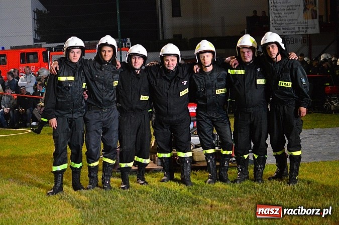 Zdjęcie w galerii na portalu naszraciborz.pl: Rudyszwałd i Bolesław triumfował na nocnych zawodach strażackich! wiadomości z regionu