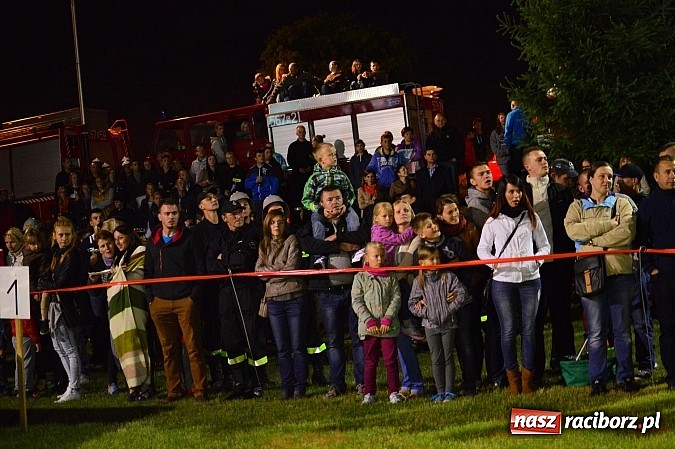 Zdjęcie w galerii na portalu naszraciborz.pl: Rudyszwałd i Bolesław triumfował na nocnych zawodach strażackich! wiadomości z regionu