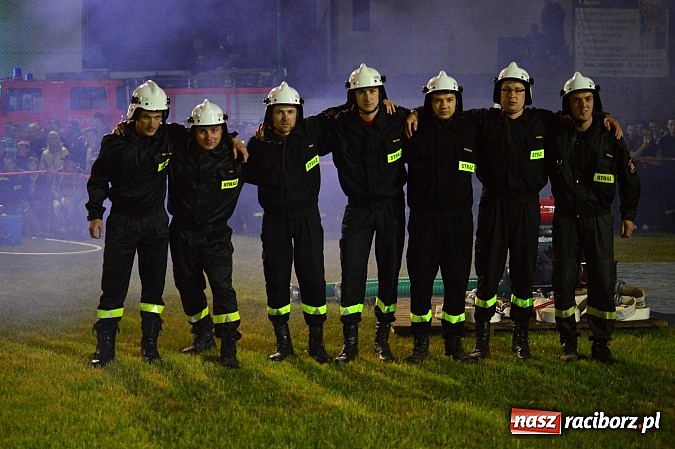 Zdjęcie w galerii na portalu naszraciborz.pl: Rudyszwałd i Bolesław triumfował na nocnych zawodach strażackich! wiadomości z regionu