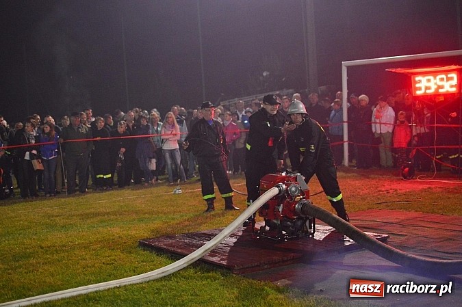 Zdjęcie w galerii na portalu naszraciborz.pl: Rudyszwałd i Bolesław triumfował na nocnych zawodach strażackich! wiadomości z regionu
