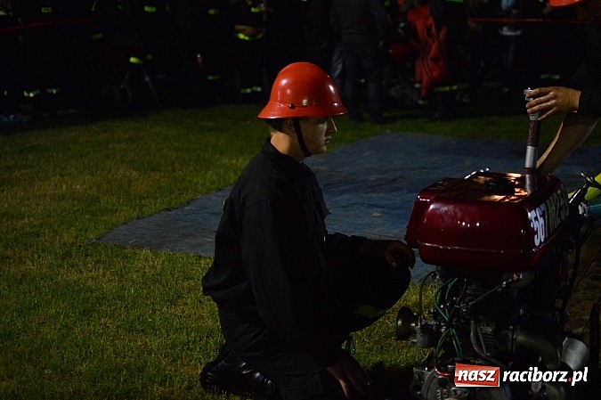Zdjęcie w galerii na portalu naszraciborz.pl: Rudyszwałd i Bolesław triumfował na nocnych zawodach strażackich! wiadomości z regionu