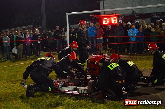 Zdjęcie w galerii na portalu naszraciborz.pl: Rudyszwałd i Bolesław triumfował na nocnych zawodach strażackich! wiadomości z regionu