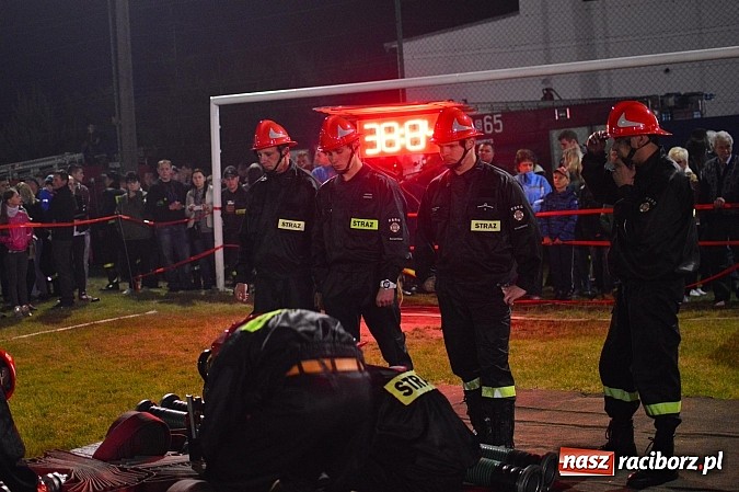 Zdjęcie w galerii na portalu naszraciborz.pl: Rudyszwałd i Bolesław triumfował na nocnych zawodach strażackich! wiadomości z regionu