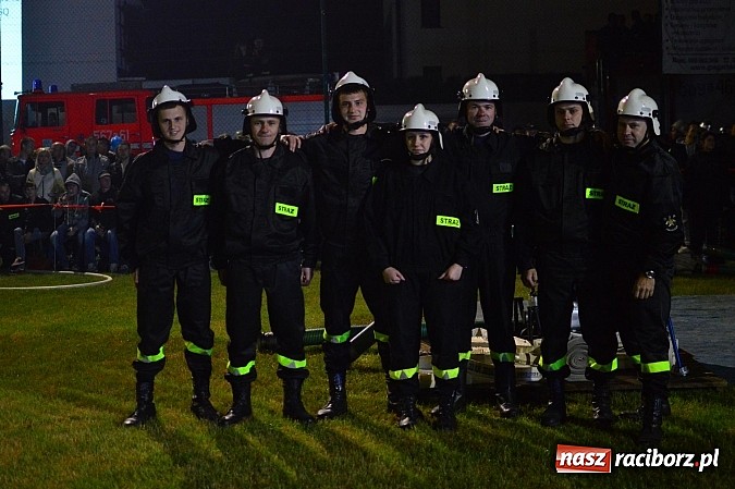 Zdjęcie w galerii na portalu naszraciborz.pl: Rudyszwałd i Bolesław triumfował na nocnych zawodach strażackich! wiadomości z regionu