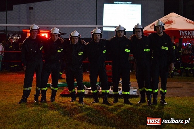 Zdjęcie w galerii na portalu naszraciborz.pl: Rudyszwałd i Bolesław triumfował na nocnych zawodach strażackich! wiadomości z regionu