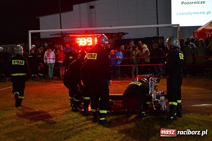 Zdjęcie w galerii na portalu naszraciborz.pl: Rudyszwałd i Bolesław triumfował na nocnych zawodach strażackich! wiadomości z regionu