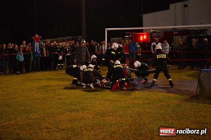 Zdjęcie w galerii na portalu naszraciborz.pl: Rudyszwałd i Bolesław triumfował na nocnych zawodach strażackich! wiadomości z regionu