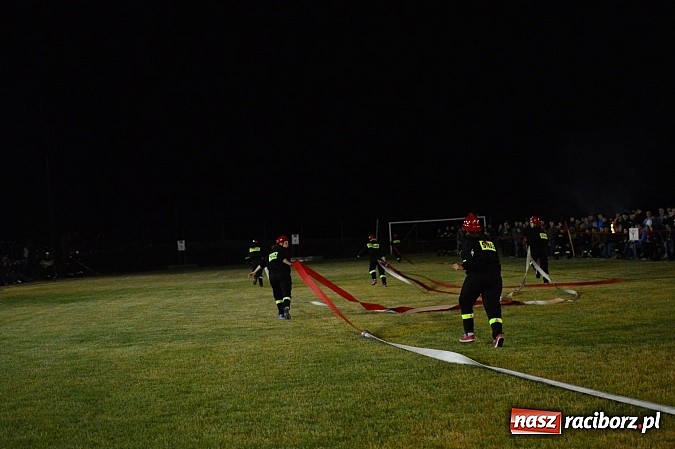 Zdjęcie w galerii na portalu naszraciborz.pl: Rudyszwałd i Bolesław triumfował na nocnych zawodach strażackich! wiadomości z regionu