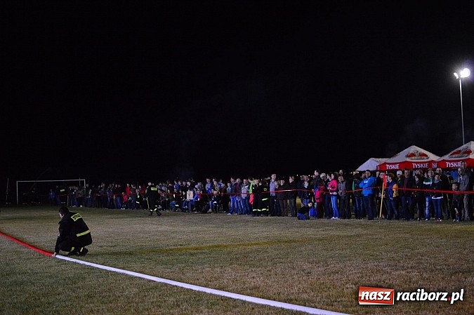 Zdjęcie w galerii na portalu naszraciborz.pl: Rudyszwałd i Bolesław triumfował na nocnych zawodach strażackich! wiadomości z regionu