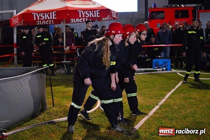 Zdjęcie w galerii na portalu naszraciborz.pl: Rudyszwałd i Bolesław triumfował na nocnych zawodach strażackich! wiadomości z regionu