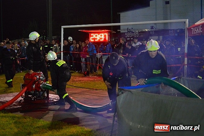 Zdjęcie w galerii na portalu naszraciborz.pl: Rudyszwałd i Bolesław triumfował na nocnych zawodach strażackich! wiadomości z regionu