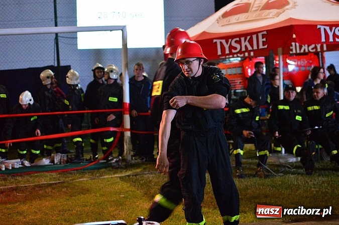 Zdjęcie w galerii na portalu naszraciborz.pl: Rudyszwałd i Bolesław triumfował na nocnych zawodach strażackich! wiadomości z regionu