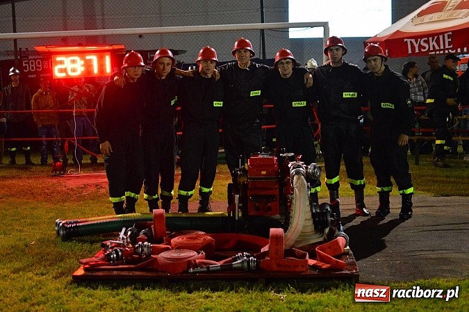Zdjęcie w galerii na portalu naszraciborz.pl: Rudyszwałd i Bolesław triumfował na nocnych zawodach strażackich! wiadomości z regionu