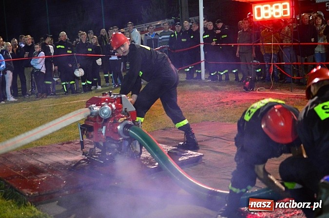Zdjęcie w galerii na portalu naszraciborz.pl: Rudyszwałd i Bolesław triumfował na nocnych zawodach strażackich! wiadomości z regionu