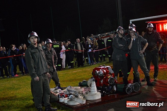 Zdjęcie w galerii na portalu naszraciborz.pl: Rudyszwałd i Bolesław triumfował na nocnych zawodach strażackich! wiadomości z regionu