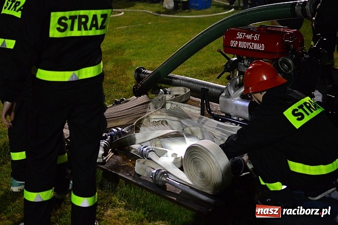Zdjęcie w galerii na portalu naszraciborz.pl: Rudyszwałd i Bolesław triumfował na nocnych zawodach strażackich! wiadomości z regionu