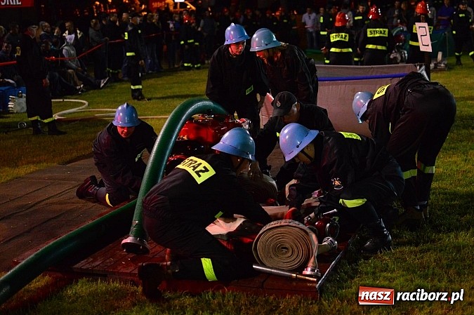 Zdjęcie w galerii na portalu naszraciborz.pl: Rudyszwałd i Bolesław triumfował na nocnych zawodach strażackich! wiadomości z regionu
