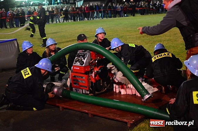 Zdjęcie w galerii na portalu naszraciborz.pl: Rudyszwałd i Bolesław triumfował na nocnych zawodach strażackich! wiadomości z regionu
