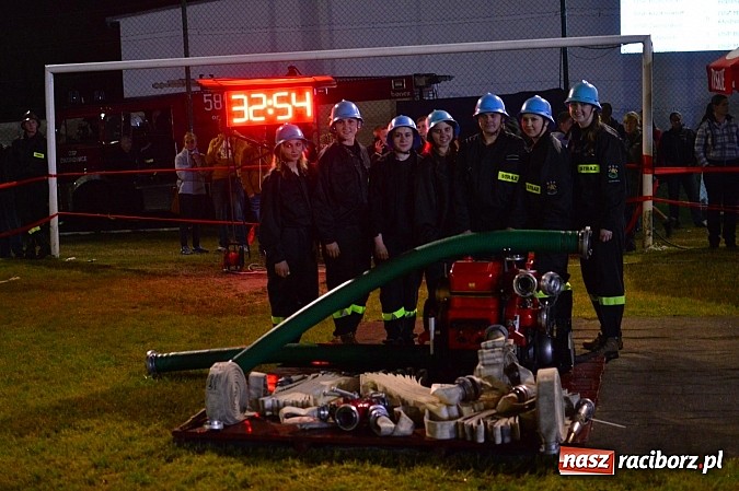 Zdjęcie w galerii na portalu naszraciborz.pl: Rudyszwałd i Bolesław triumfował na nocnych zawodach strażackich! wiadomości z regionu