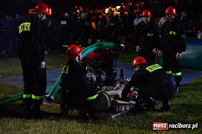 Zdjęcie w galerii na portalu naszraciborz.pl: Rudyszwałd i Bolesław triumfował na nocnych zawodach strażackich! wiadomości z regionu