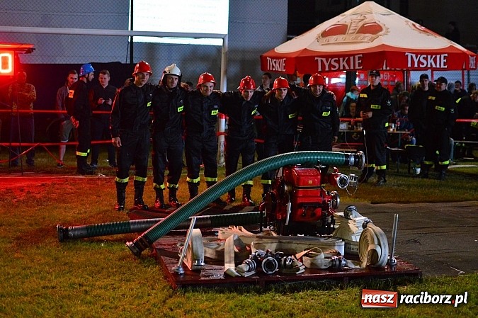 Zdjęcie w galerii na portalu naszraciborz.pl: Rudyszwałd i Bolesław triumfował na nocnych zawodach strażackich! wiadomości z regionu
