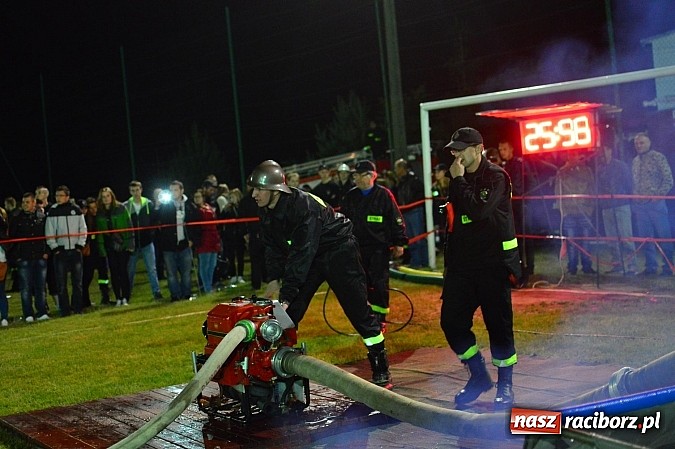 Zdjęcie w galerii na portalu naszraciborz.pl: Rudyszwałd i Bolesław triumfował na nocnych zawodach strażackich! wiadomości z regionu