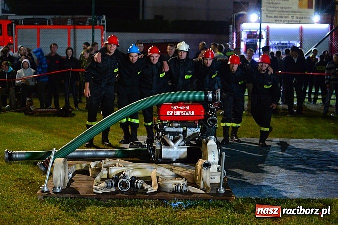 Zdjęcie w galerii na portalu naszraciborz.pl: Rudyszwałd i Bolesław triumfował na nocnych zawodach strażackich! wiadomości z regionu
