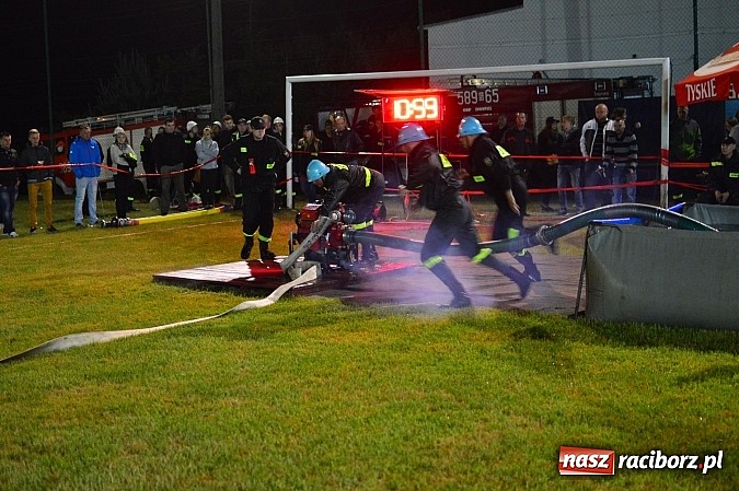 Zdjęcie w galerii na portalu naszraciborz.pl: Rudyszwałd i Bolesław triumfował na nocnych zawodach strażackich! wiadomości z regionu