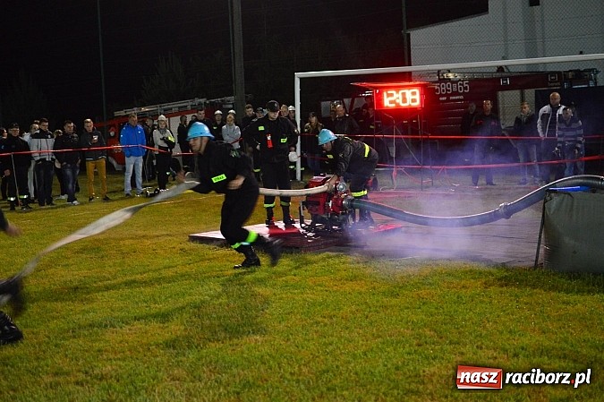 Zdjęcie w galerii na portalu naszraciborz.pl: Rudyszwałd i Bolesław triumfował na nocnych zawodach strażackich! wiadomości z regionu