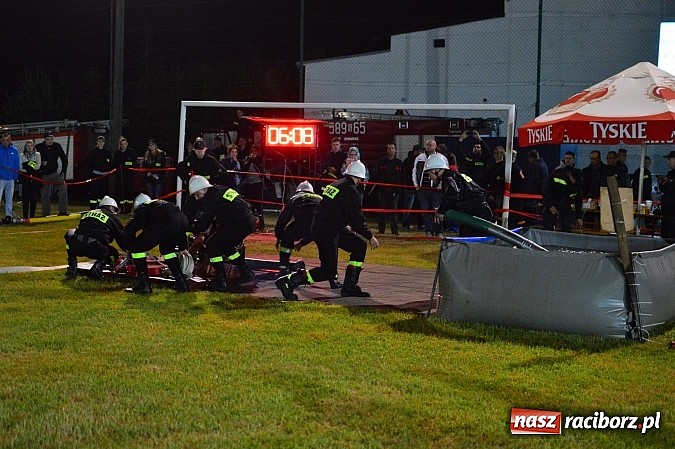 Zdjęcie w galerii na portalu naszraciborz.pl: Rudyszwałd i Bolesław triumfował na nocnych zawodach strażackich! wiadomości z regionu