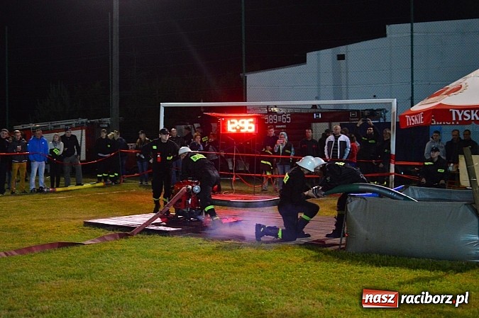 Zdjęcie w galerii na portalu naszraciborz.pl: Rudyszwałd i Bolesław triumfował na nocnych zawodach strażackich! wiadomości z regionu