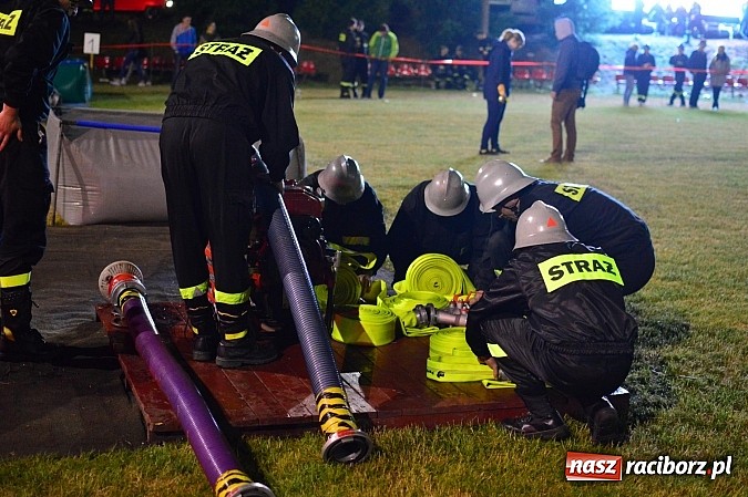 Zdjęcie w galerii na portalu naszraciborz.pl: Rudyszwałd i Bolesław triumfował na nocnych zawodach strażackich! wiadomości z regionu