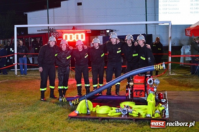 Zdjęcie w galerii na portalu naszraciborz.pl: Rudyszwałd i Bolesław triumfował na nocnych zawodach strażackich! wiadomości z regionu