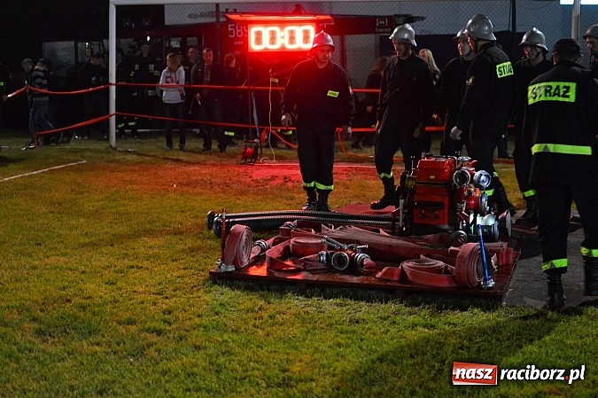 Zdjęcie w galerii na portalu naszraciborz.pl: Rudyszwałd i Bolesław triumfował na nocnych zawodach strażackich! wiadomości z regionu