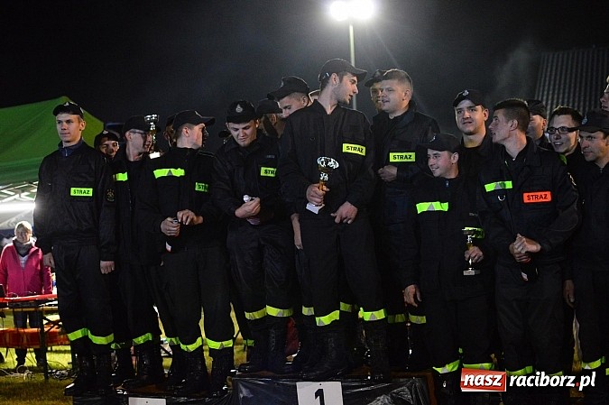 Zdjęcie w galerii na portalu naszraciborz.pl: Rudyszwałd i Bolesław triumfował na nocnych zawodach strażackich! wiadomości z regionu
