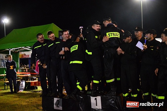 Zdjęcie w galerii na portalu naszraciborz.pl: Rudyszwałd i Bolesław triumfował na nocnych zawodach strażackich! wiadomości z regionu