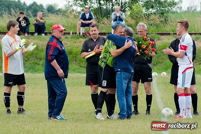 Zdjęcie w galerii na portalu naszraciborz.pl: A klasa: Minimalna porażka Cyprzanowa. Awans nie dla Krzanowic wiadomości z regionu
