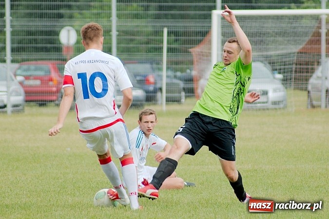 Zdjęcie w galerii na portalu naszraciborz.pl: A klasa: Minimalna porażka Cyprzanowa. Awans nie dla Krzanowic wiadomości z regionu