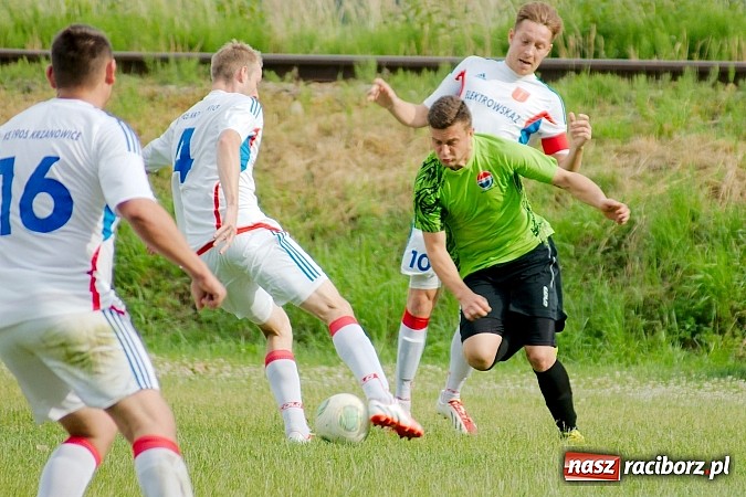 Zdjęcie w galerii na portalu naszraciborz.pl: A klasa: Minimalna porażka Cyprzanowa. Awans nie dla Krzanowic wiadomości z regionu