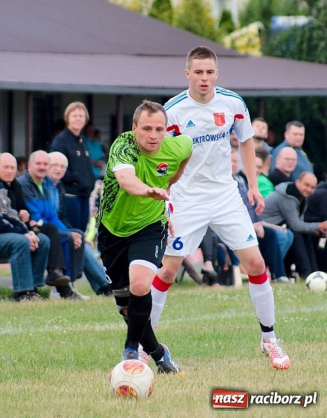 Zdjęcie w galerii na portalu naszraciborz.pl: A klasa: Minimalna porażka Cyprzanowa. Awans nie dla Krzanowic wiadomości z regionu