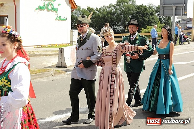 Zdjęcie w galerii na portalu naszraciborz.pl: Śląsk Kraina Wielu Kultur - przemarsz barwnego korowodu wiadomości z regionu