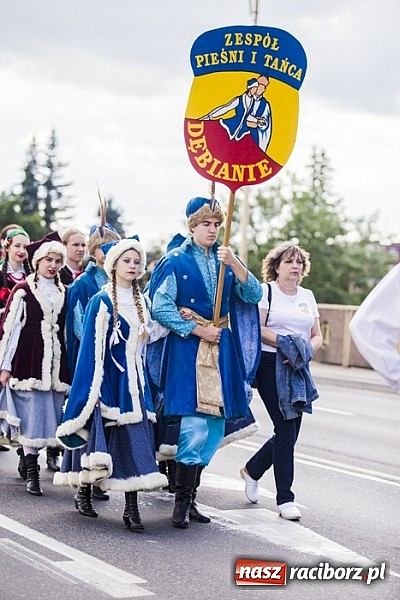 Zdjęcie w galerii na portalu naszraciborz.pl: Śląsk Kraina Wielu Kultur - przemarsz barwnego korowodu wiadomości z regionu