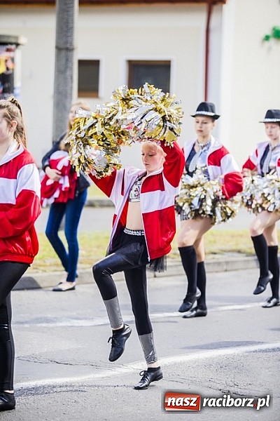 Zdjęcie w galerii na portalu naszraciborz.pl: Śląsk Kraina Wielu Kultur - przemarsz barwnego korowodu wiadomości z regionu