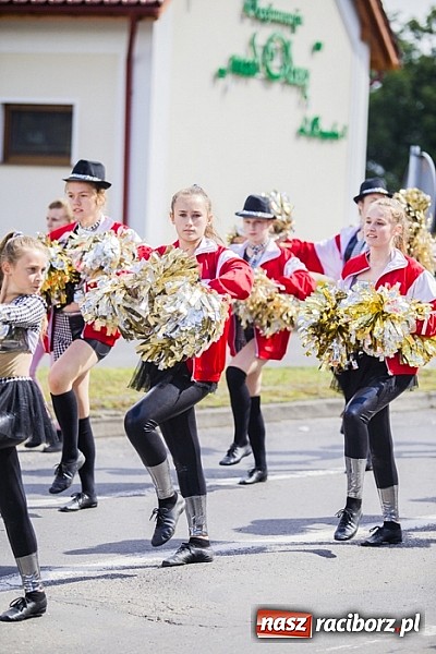 Zdjęcie w galerii na portalu naszraciborz.pl: Śląsk Kraina Wielu Kultur - przemarsz barwnego korowodu wiadomości z regionu