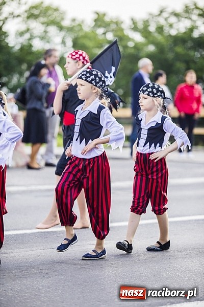 Zdjęcie w galerii na portalu naszraciborz.pl: Śląsk Kraina Wielu Kultur - przemarsz barwnego korowodu wiadomości z regionu