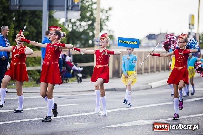 Zdjęcie w galerii na portalu naszraciborz.pl: Śląsk Kraina Wielu Kultur - przemarsz barwnego korowodu wiadomości z regionu
