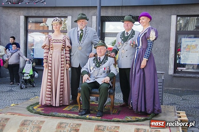 Zdjęcie w galerii na portalu naszraciborz.pl: Obchody X rocznicy wznowienia działalności Bractwa Kurkowego wiadomości z regionu